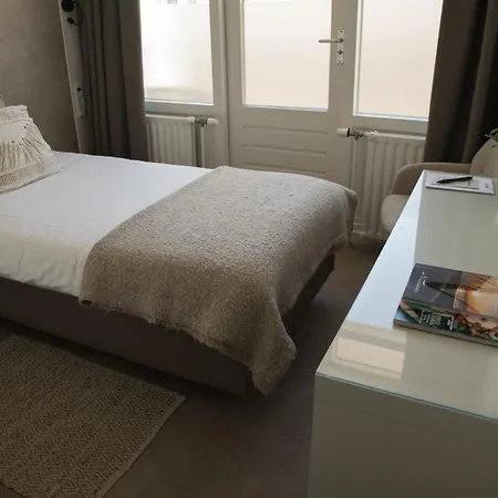 The Bloom 3* Noordwijk