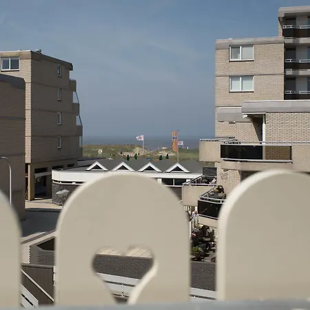The Bloom Hotel 3*