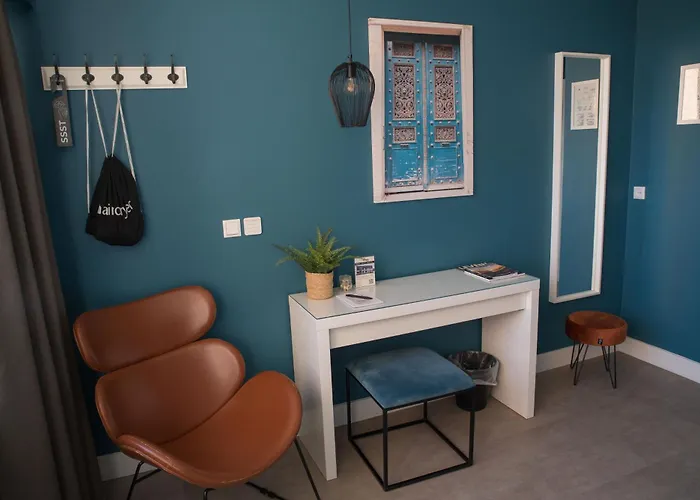 فندق The Bloom 3*